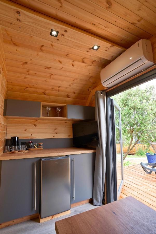 Camping Les Pres Du Roi Sommières Exterior foto
