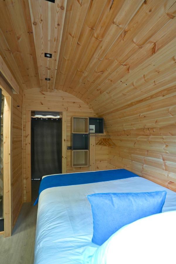 Camping Les Pres Du Roi Sommières Exterior foto